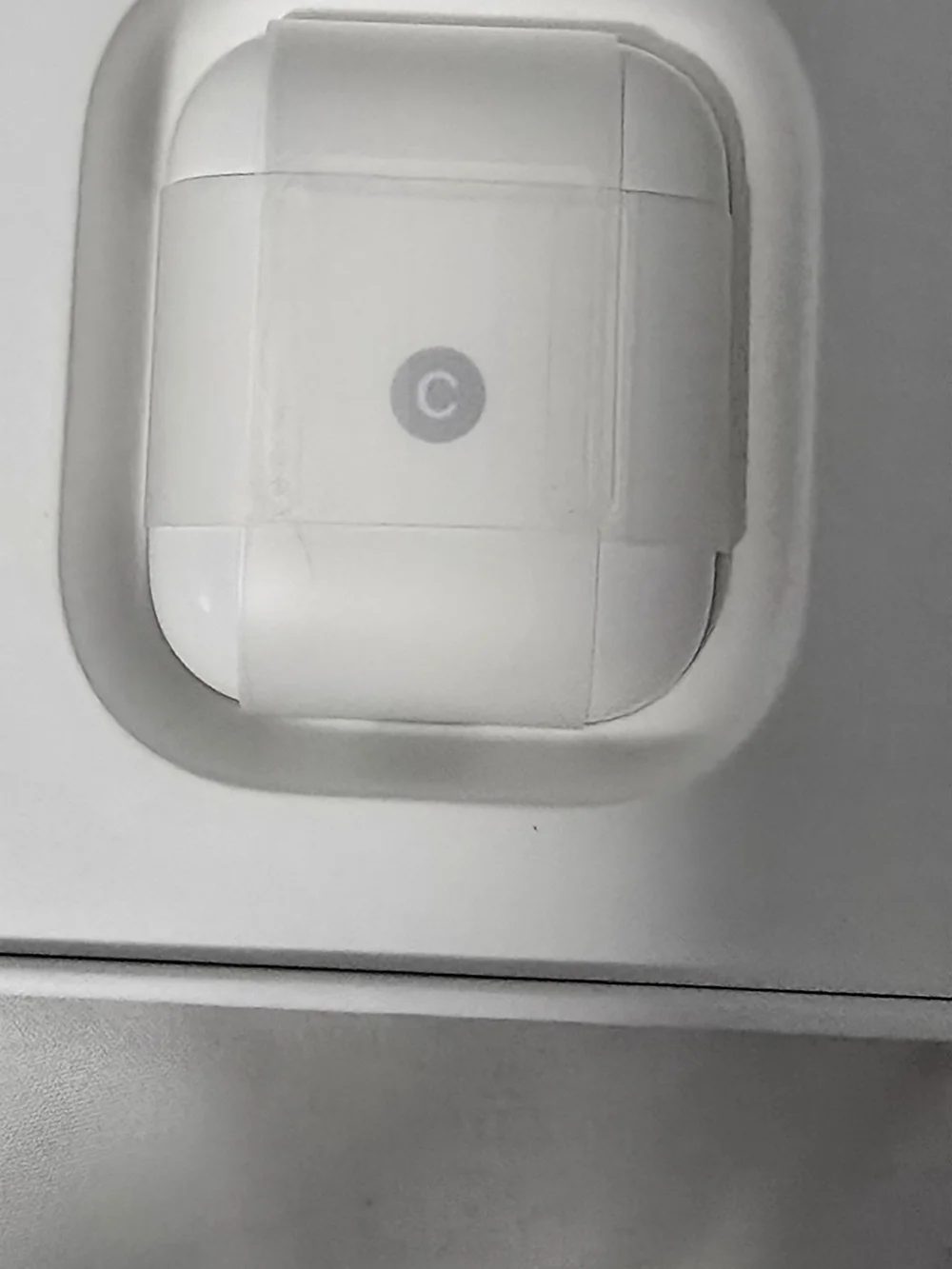 Apple Wireless Earbud Headphones - White